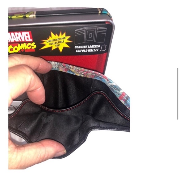 Captain America 🇺🇸 Hero Patterned Mens Wallet NWT